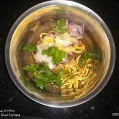 A picture of Aloo Chaat.