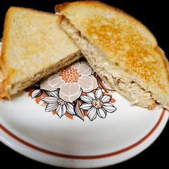 A picture of Tuna Melt.