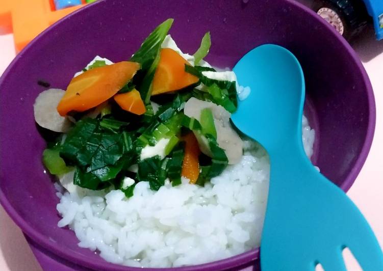 Soup bakso tahu dengan sayuran untuk anak 2 tahun