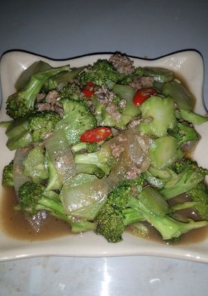 Foto resep Tumis brokoli daging cincang