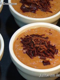 Una foto de Arroz con leche y chocolate ¡Súper cremoso y fácil!