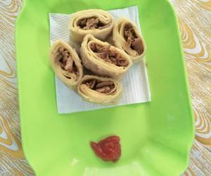 Resep Mudah Telur gulung isi ayam suir pedas Enak Sempurna