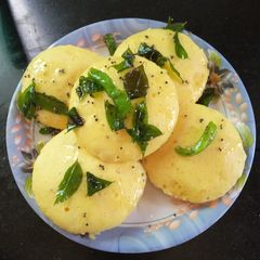 A picture of Sooji Ka Dhokla.