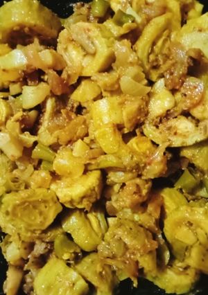 करेला (karela recipe in Hindi) रेसिपी मुख्य फोटो