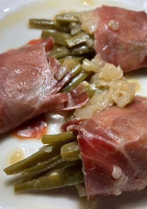 Una foto de Paquetitos de judías verdes con jamón. 20’ de olla exprés