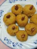 Desi ghee or gurr ke basin ke laddooo