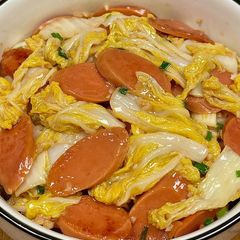 A picture of Stir-fried Baby Cabbage with Sausage.