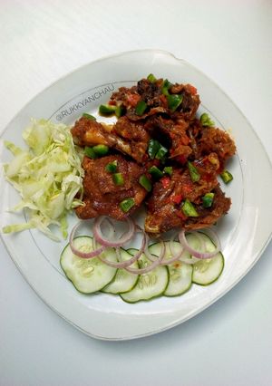 A picture of Peppered chicken.
