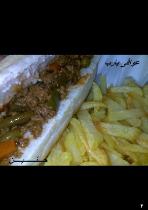 صورة لوصفة سانويش اللحم مع الخضروات المشكله