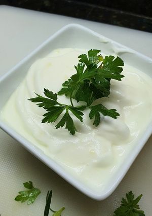 Una foto de Salsa de ajo / Aioli Fit / light