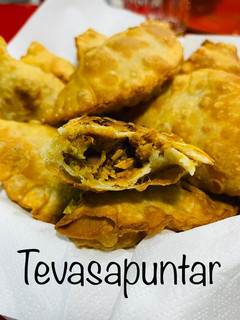 Una foto de Empanadillas cochinilla 🐷 🍀🍀🍀