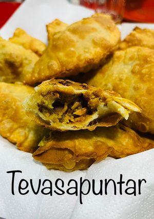 Una foto de Empanadillas cochinilla 🐷 🍀🍀🍀