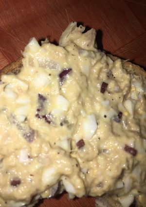 Tonhalsaláta recept fotója