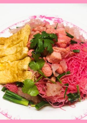 รูปของ 🍴ผัดหมี่แดงไก่ไข่🥚🍝