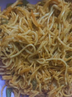 வெஜ் நூடுல்ஸ்(VEG NOODLES RECIPE IN TAMIL) செய்முறை முக்கிய புகைப்படம்