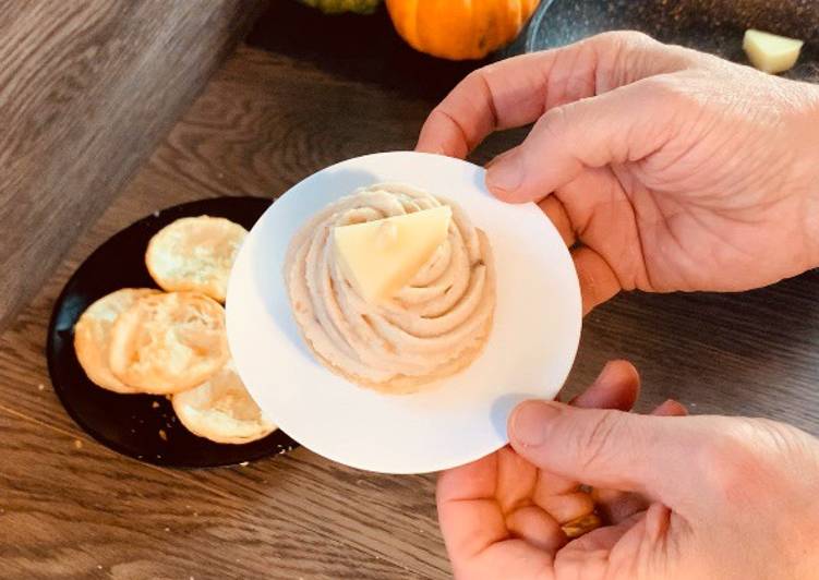 Sfogliatine alla Crema di Castagne e Mascarpone con Scamorza Grigliata