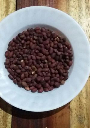 A picture of Cranchy groundnuts.