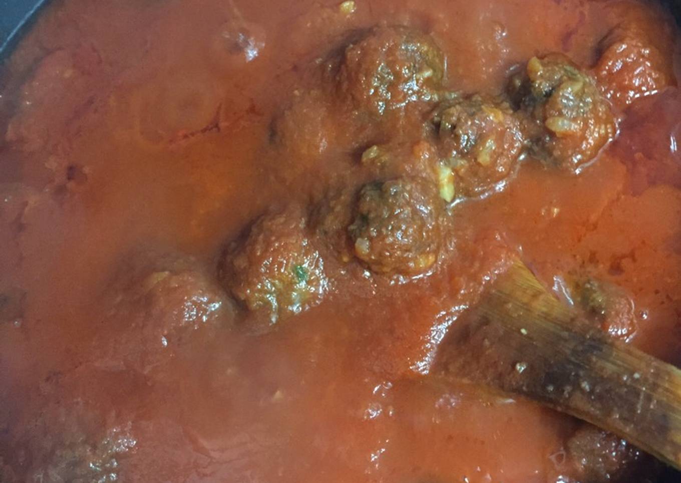 Albóndigas de ternera en tomate