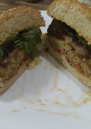 A picture of Beef Burgers.