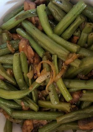 A picture of Green beans & Mushroom.