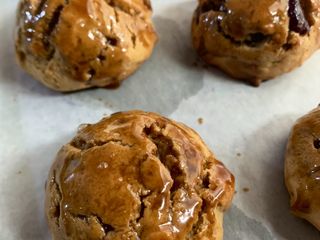 Salted-caramel soft Cookies 🍪