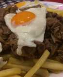 Chorrillana de carne