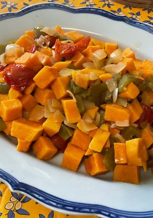 A picture of Sweet Potato with Green Bell Pepper and Tomatoes in Fruity Sauce.
