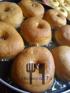 A picture of Soft and fluffy donuts.