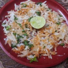 A picture of Mooli Gajar ki kees.