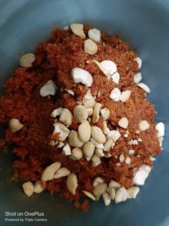 ગાજર નો હલવો (Gajar Halwa Recipe In Gujarati) રેસીપી મુખ્ય ફોટો