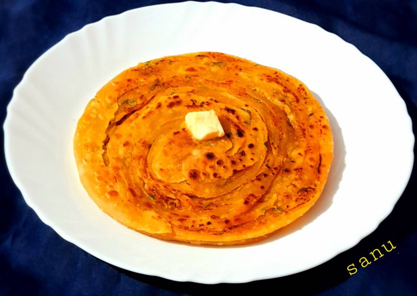 Spicy Aloo Methi Lachha Paratha