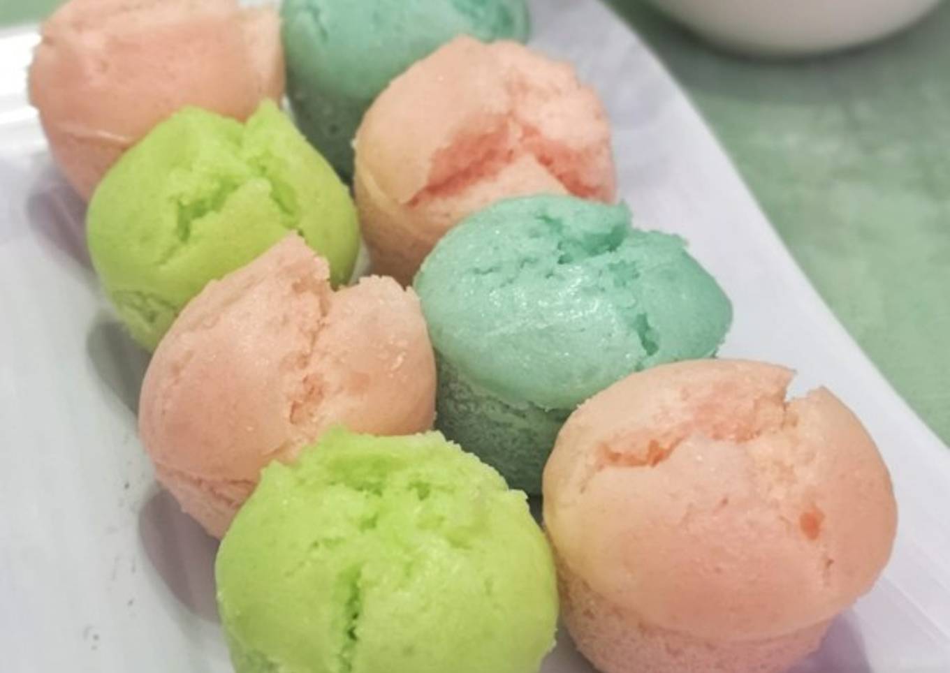 Nasi putih kue mangkok