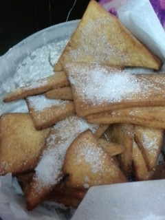 Una foto de Galletitas de naranja fritas