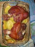 Codillo asados con patatas
