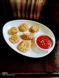 Veg Momos (with beetroot stuffing)