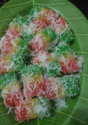 Foto resep Ongol ongol singkong pelangi sederhana