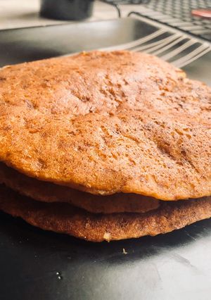 Zdjęcie przepisu „Pancakes” na wytrawnie z czerwonej soczewicy.