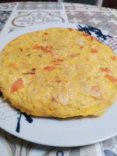 Una foto de Tortilla de verduras 🥚🌱
