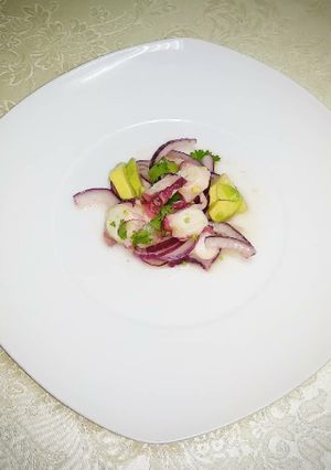 Una foto de Ceviche de pulpo my way