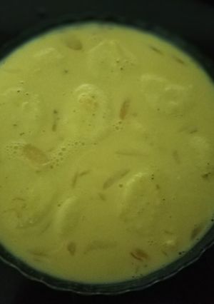 A picture of Rasmalai.