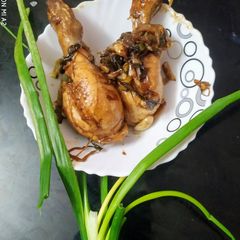 Spring onion chicken drumsticks A picture of Spring onion chicken drumsticks.