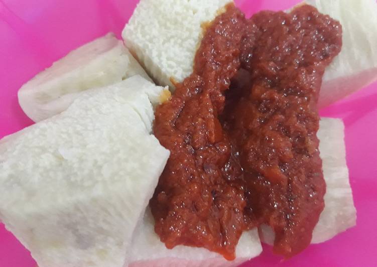 Recipe of Ultimate Yam and tomato sauce