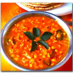 A picture of Dudhi Chanadal Sabji.