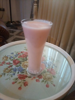 A picture of Grape smoothie.