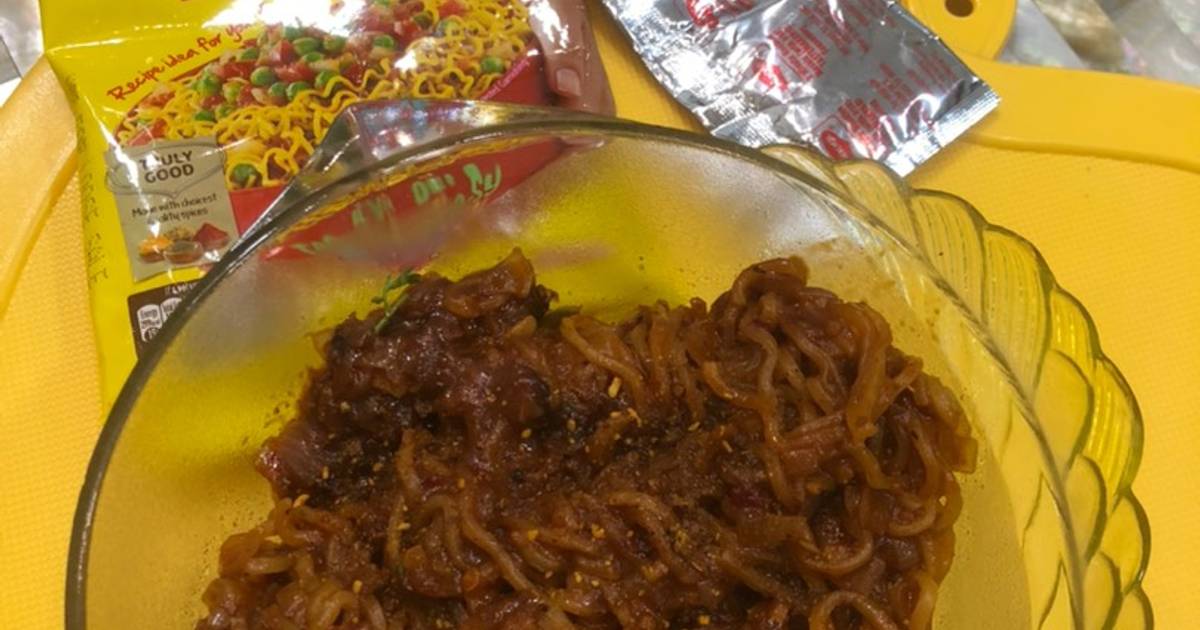 Burnt chilli garlic Maggi Recipe by theGlocalChef Rashmi Cookpad