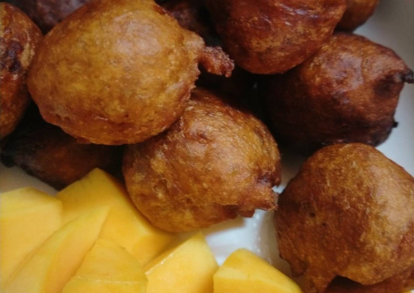 Mango Undampori (Fried balls)