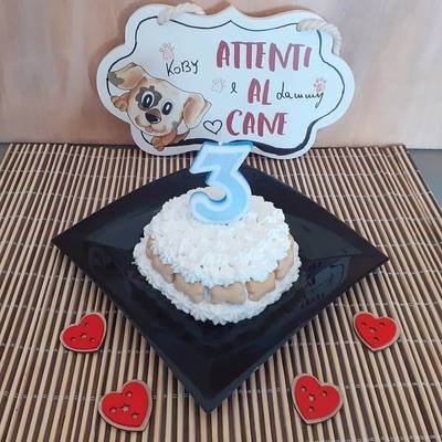 Ricetta Pugcake - torta per cani di Francesca Giampetruzzi - Cookpad