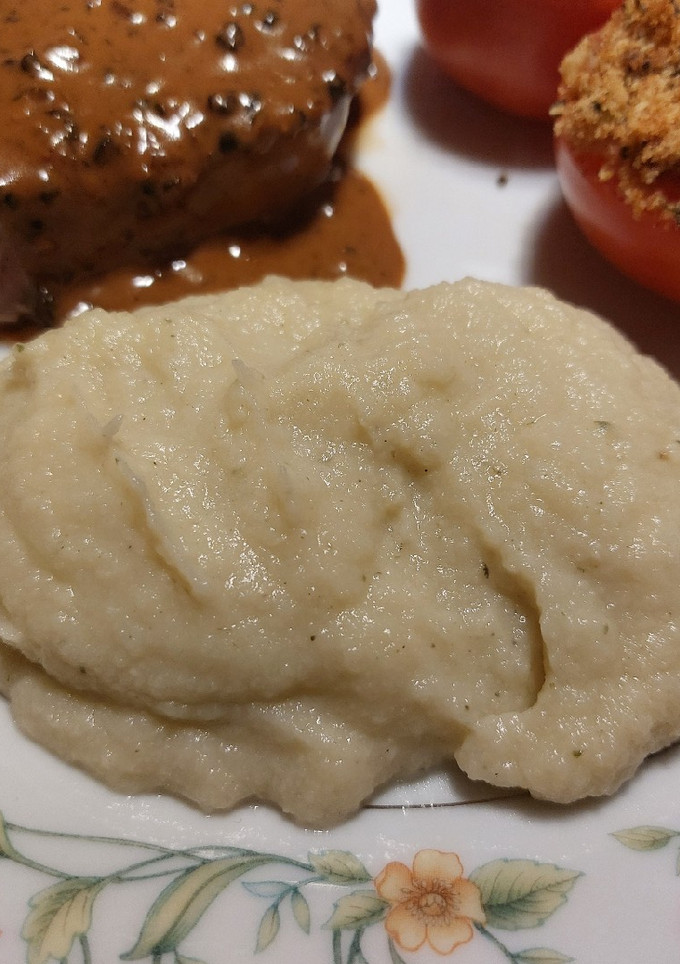 Una foto de Puré de coliflor 2 a la crema
