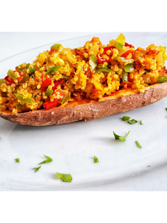 Una foto de 🌱🍠Boniato asado con quinoa🍠🌱