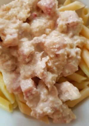 Una foto de Pollo a la carbonara